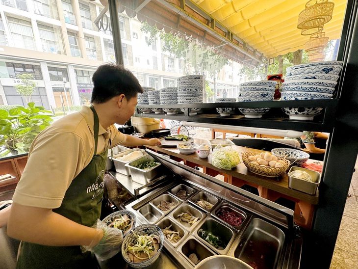 Chọn phở là món ăn 'quốc dân'- Ảnh 1. Chọn phở là món ăn 'quốc dân'- Ảnh 1.